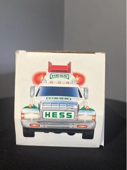 Hess 1994 Gas & Oil Advertising Truck in Box - White Green Red