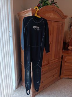 XL edge wetsuit