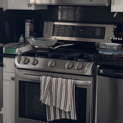 LG OVER THE RANGE MICROWAVE 