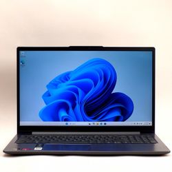 Lenovo IdeaPad 3 15ABR8 15.6" Ryzen 7 5825U 2.0GHz 16GB RAM 512GB SSD