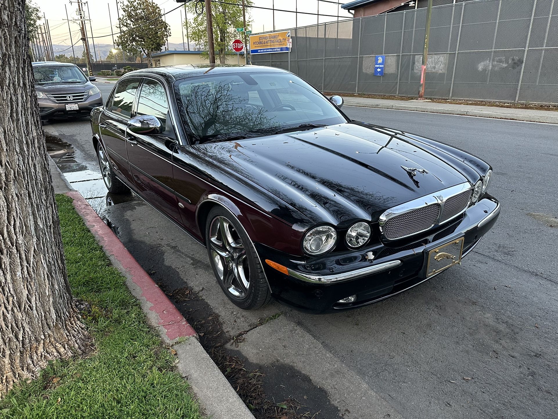 2007 Jaguar Vanden Plas Sedan Two Tone