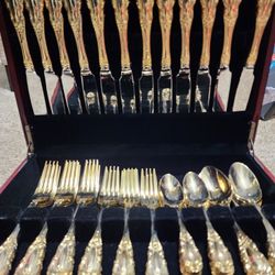 Towle Silversmiths Antique Silverware (Gold/silver)