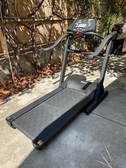 Smooth Fitness Treadmill