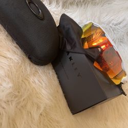 Oakley Radar EV Path Sunglasses