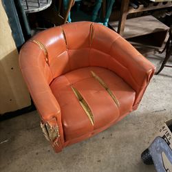 FREE 2 Vintage Club Swivel Chairs