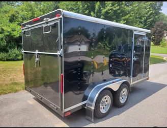 2004 new like 7x14 cargo trailer