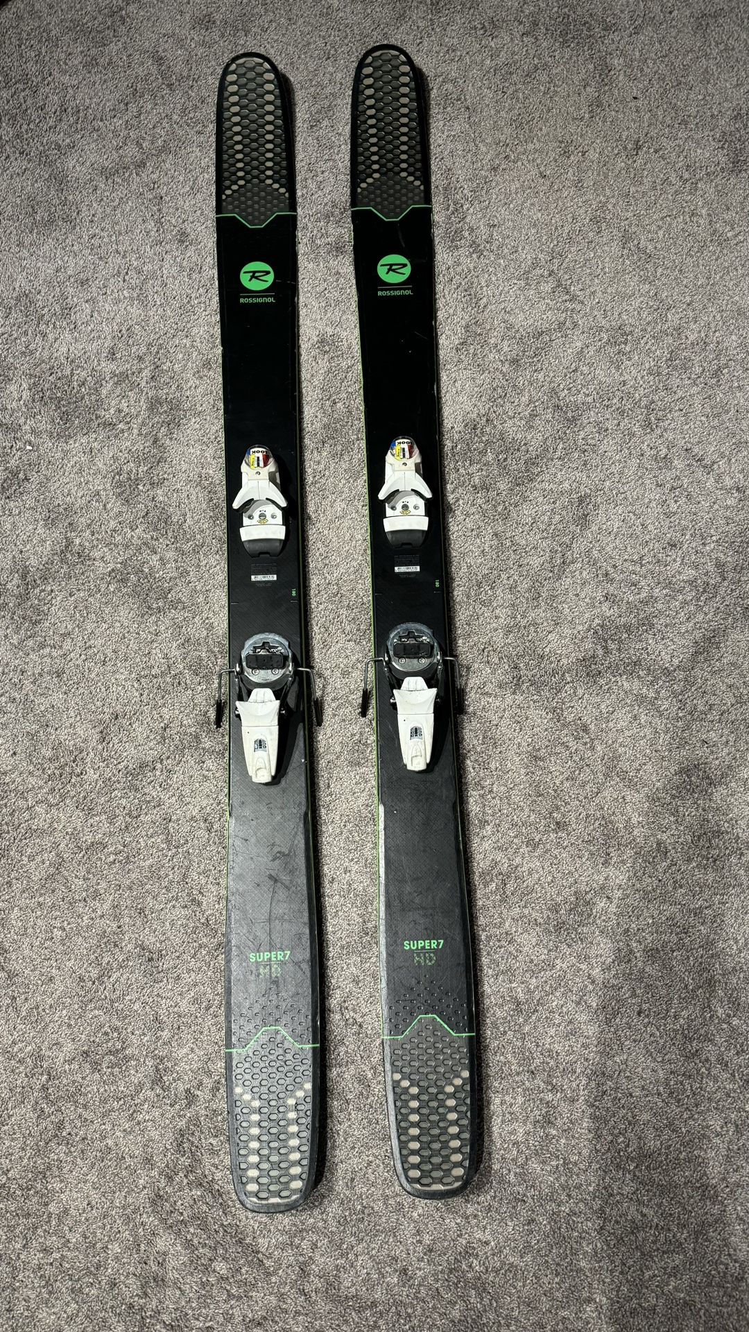 Rossignol Skis