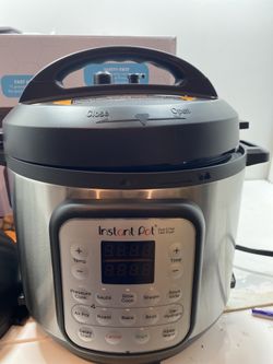 Instant Pot Duo Crisp 11-in-1 Electric Pressure Cooker w/ Air Fryer Lid 8  Quart for Sale in Wildomar, CA - OfferUp