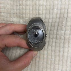 OAKLEY TIMEBOMB MENS TITANIUM WATCH WITH CARBON FIBER DIAL