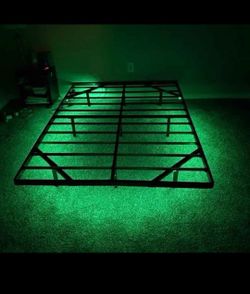 LED FLOATING BED