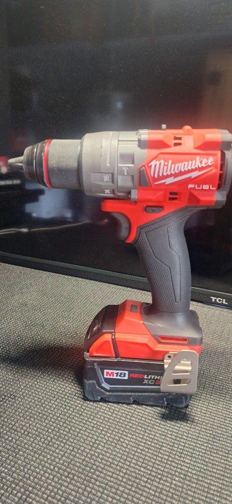 Milwaukee M18 1/2 Hammer Drill