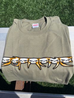 Supreme Skull Graphic Crewneck Tee Official BNWOT size XL
