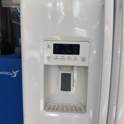 General Eletric   Fridge 150.00