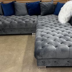 2 Pc Sectional