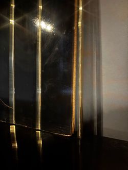 Dresser set