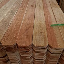 CEDAR FENCE WOOD / MADERA NUEVA DE CEDRO