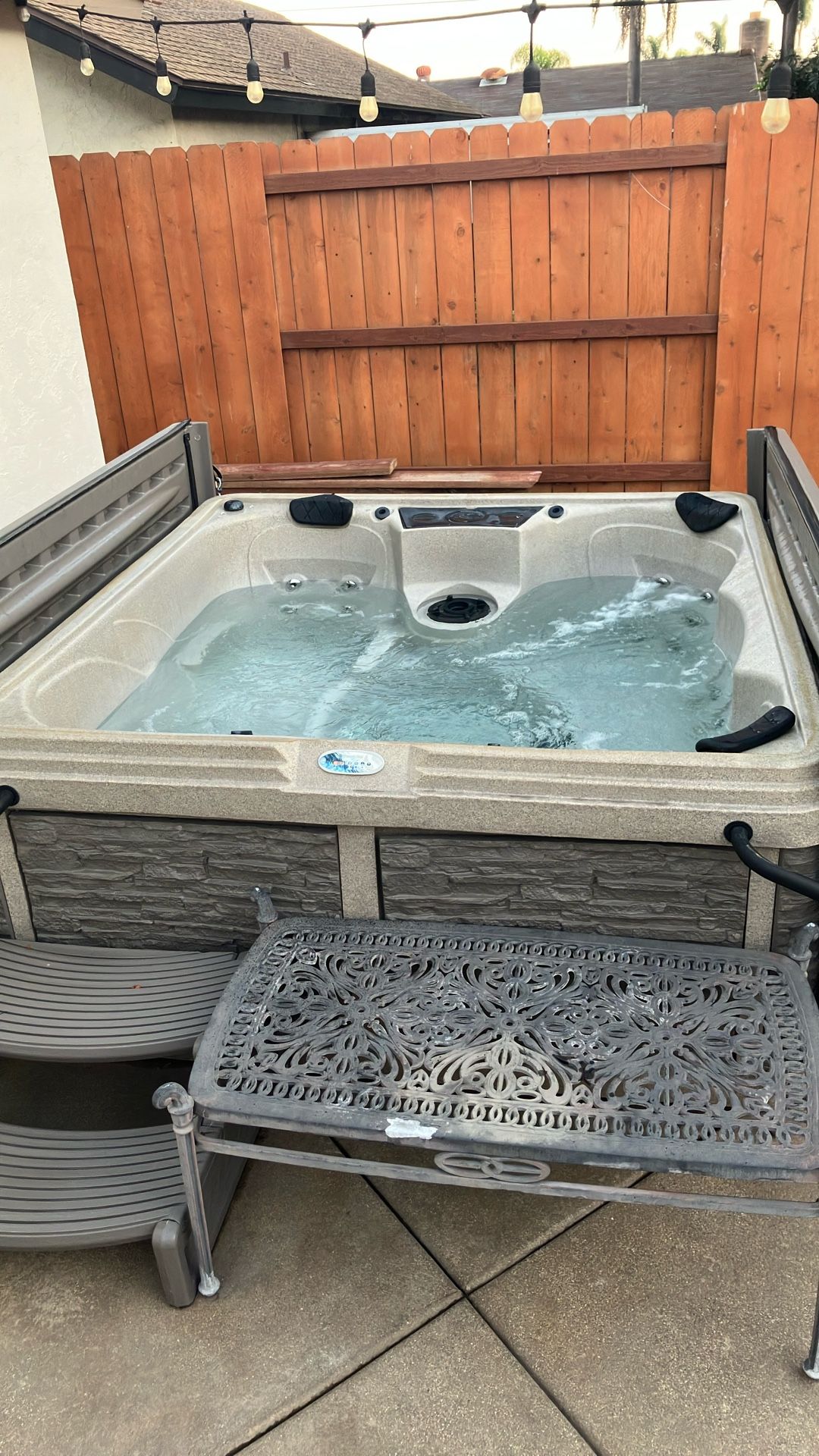 Strong Spa Jacuzzi Tub