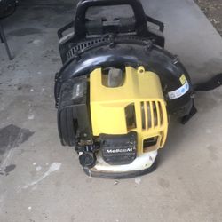 MELLCOM Backpack 4 Cycle Leaf Blower (preowned) 
