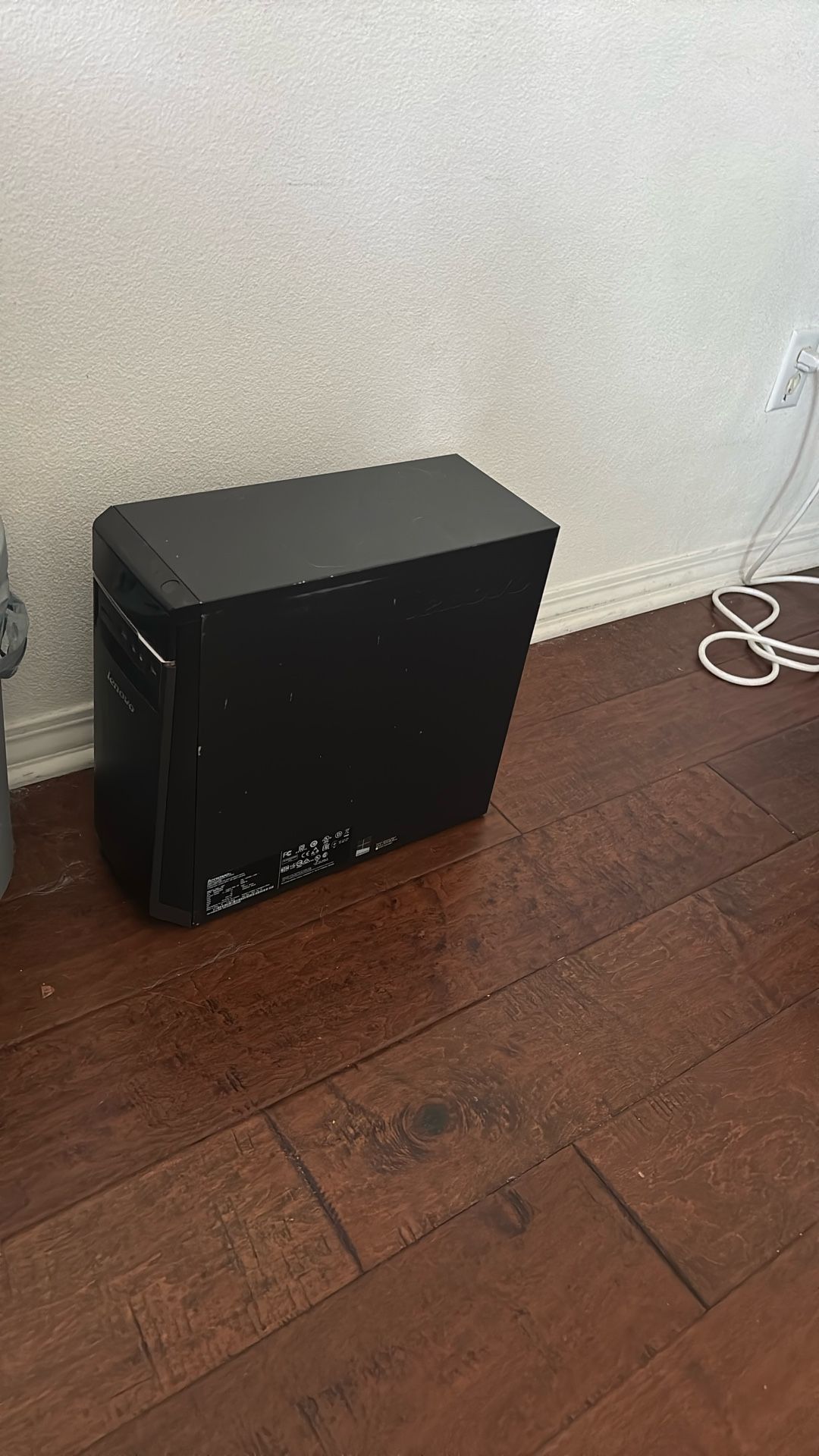 Lenovo Desktop