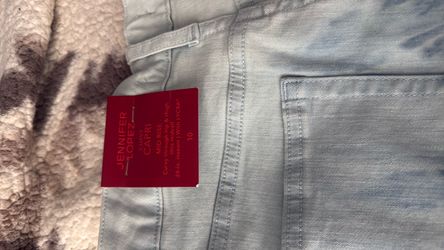Jennifer Lopez jeans