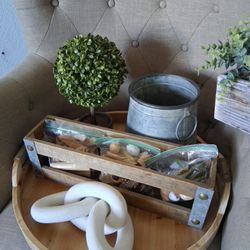 Farmhouse Home Decor Items And Wall Art