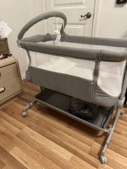 Baby Bedside Crib (Cowiewie Bassinet)