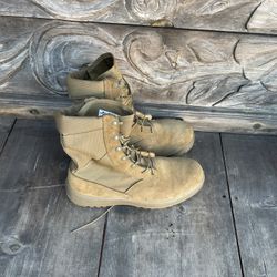 Military Boots 