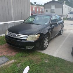 2009 Ford Taurus 
