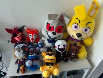 Five Nights at Freddy's Plush Collection Lot