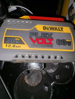 Dewalt 12. Battery 