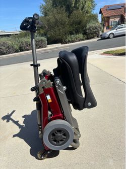 Luggie scooter