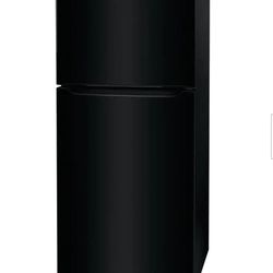 BRAND NEW REFRIGERATOR 