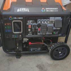 USADO 60 HORAS GENERADOR TRIFUEL CON CONTROL AC 120V/240V 30A, 50A