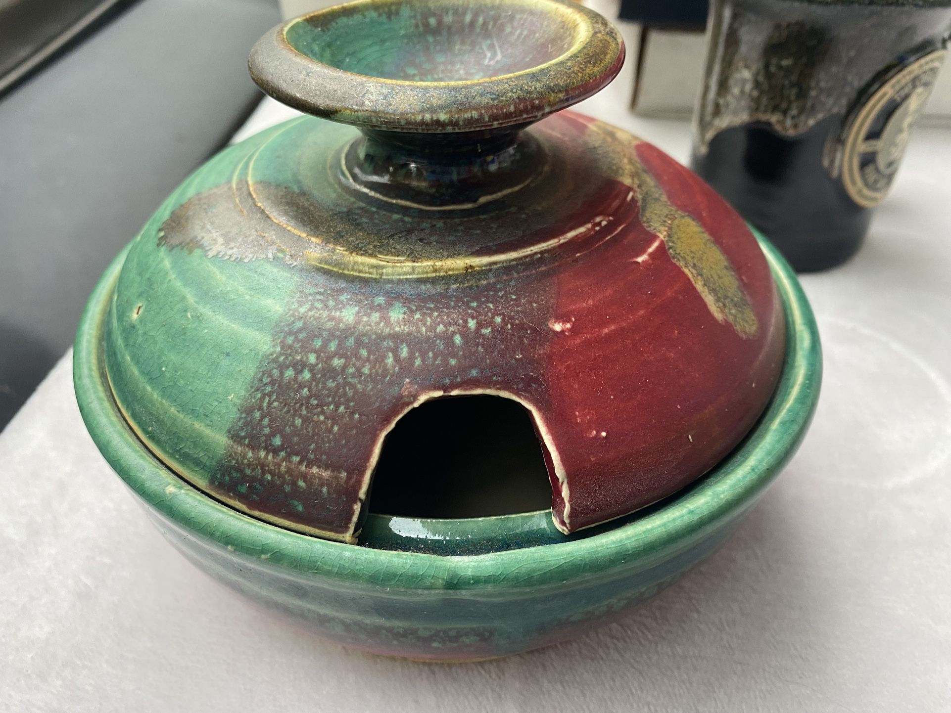 Stoneware Serving Bowl With Lid