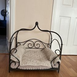 Iron Pet Bed  19x25