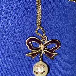 Chanel necklace