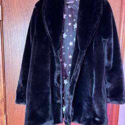 TAHARI faux fur coat