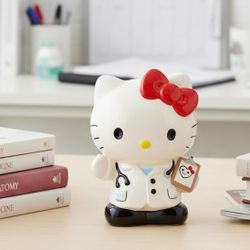 💞 Hello Kitty Doctor Figurine