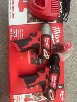 M12 Drill impact battery and charger