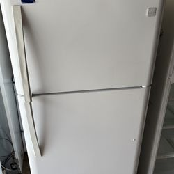 Kenmore fridge