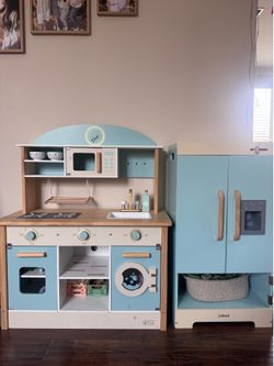Robud Toy Kitchen Set