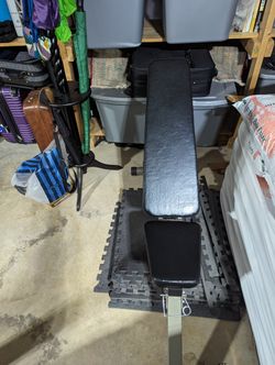 Heavy Duty Weight Bench, incline.