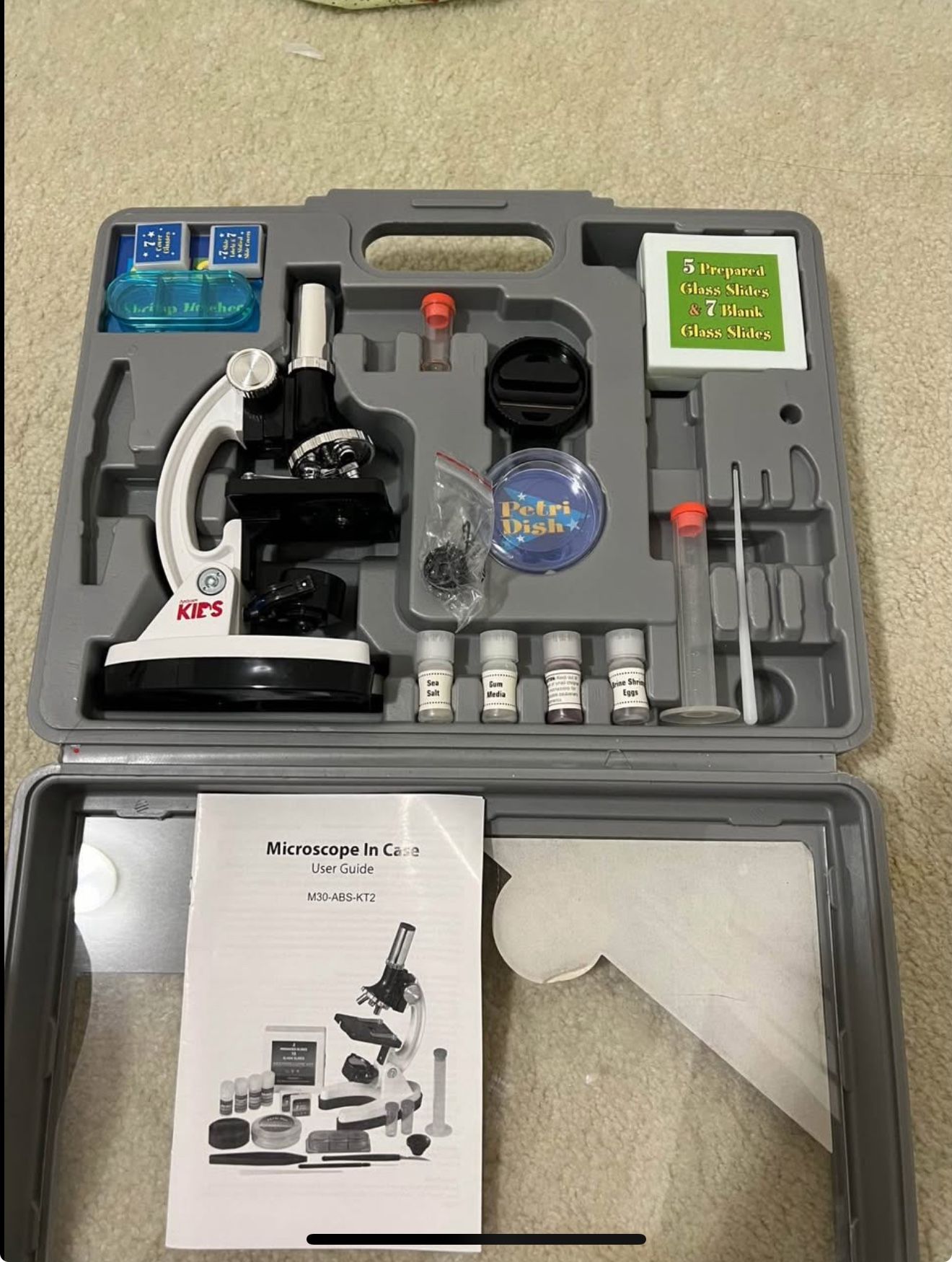 Microscope 