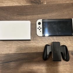 Switch OLED w/Free Minecraft Game (Ave J Pickup)
