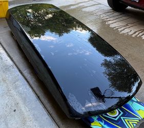 Black roof cargo rocket box