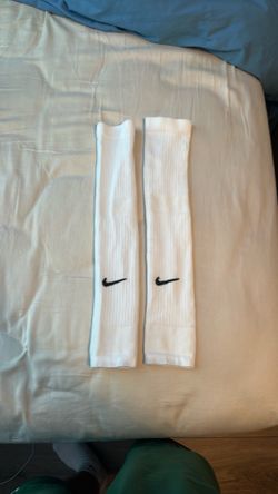 Football/soccer leg sleeves