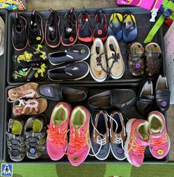 Children’s Shoes Various Sizes