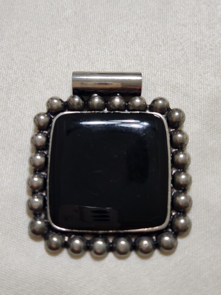Sterling Silver Onix Stone Square Pendant