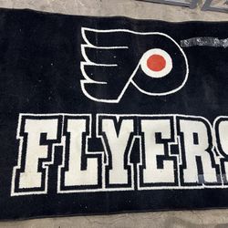 65”x45.5” Philadelphia Flyers Ice Hockey area rug p/u in Willow Grove or Jamison Pa 