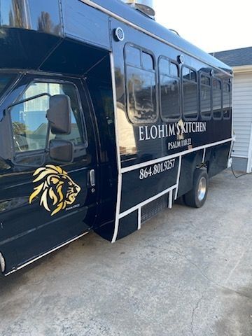 Food TRUCK (FULLY EQUIPPED